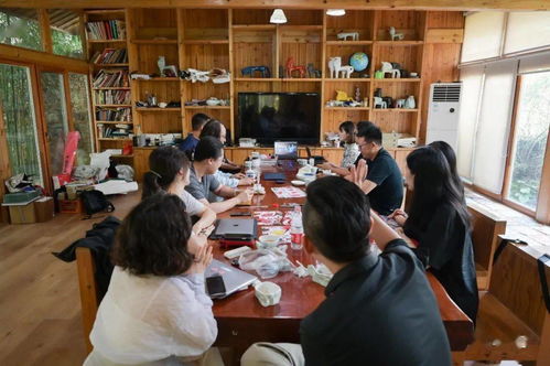 恒源祥集团举办小型文化艺术与生活样式设计创作研学会，探索品牌新叙事